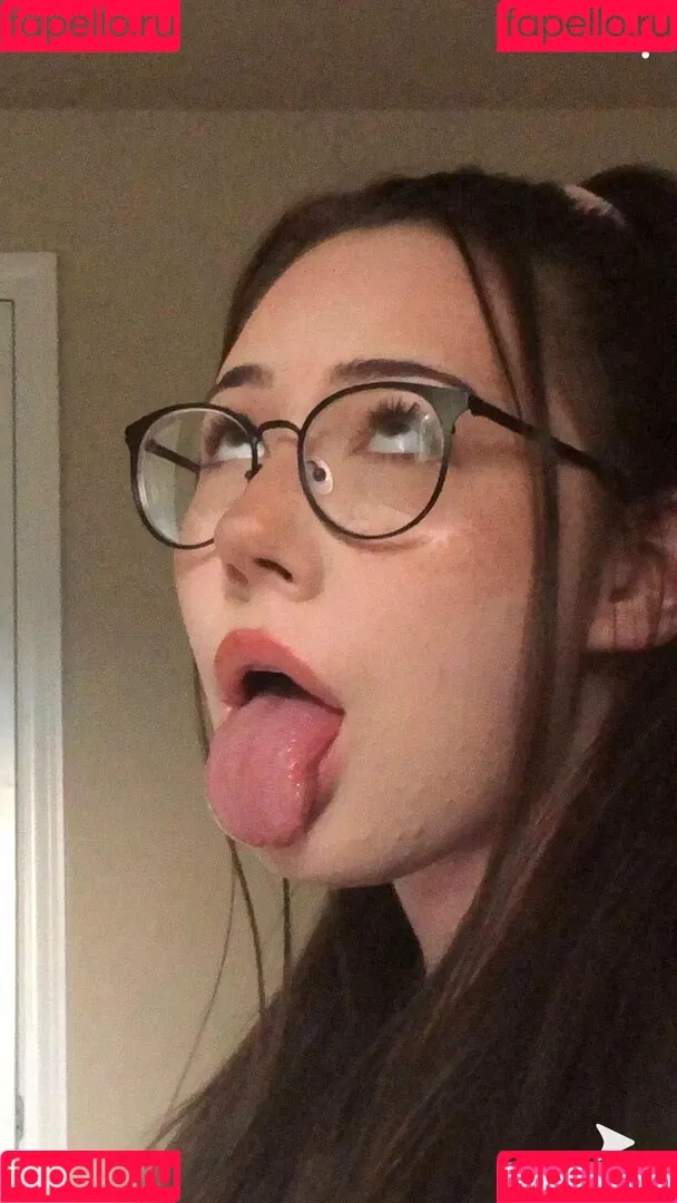 AliciaJade Onlyfans Photo Gallery 
