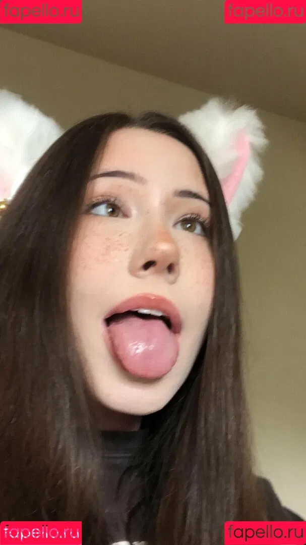 AliciaJade Onlyfans Photo Gallery 