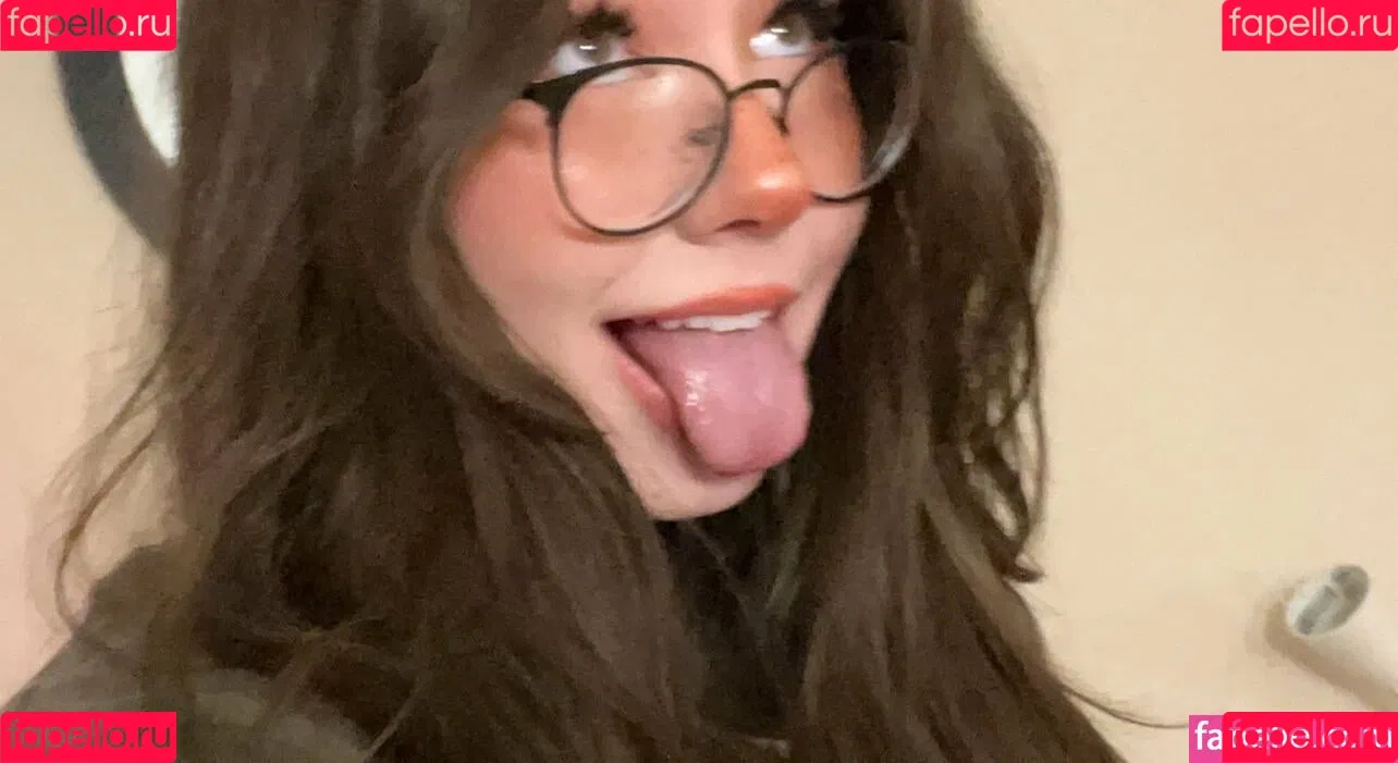 AliciaJade Onlyfans Photo Gallery 