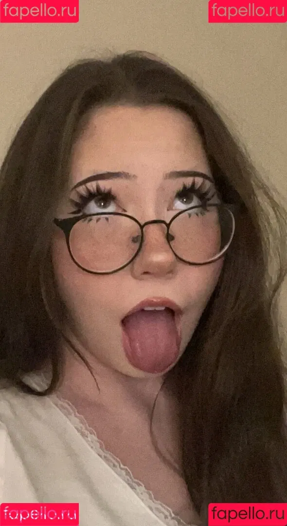 AliciaJade Onlyfans Photo Gallery 