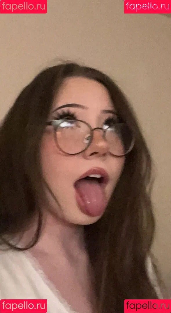 AliciaJade Onlyfans Photo Gallery 