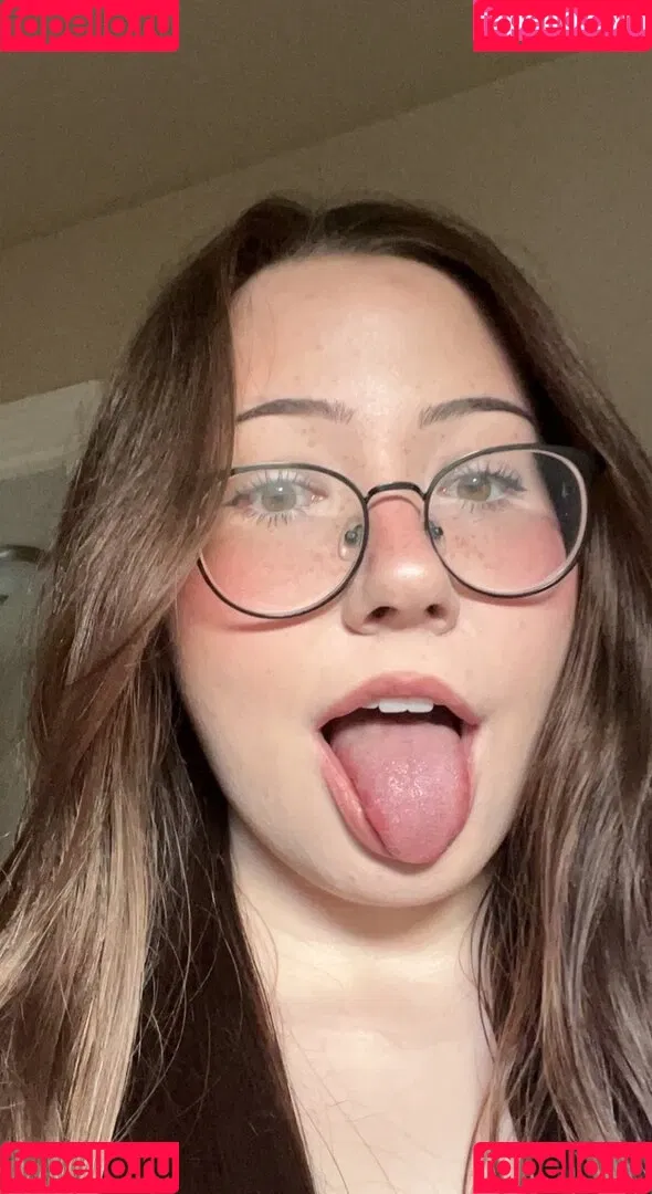 AliciaJade Onlyfans Photo Gallery 