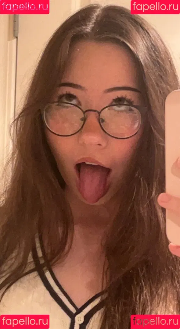 AliciaJade Onlyfans Photo Gallery 