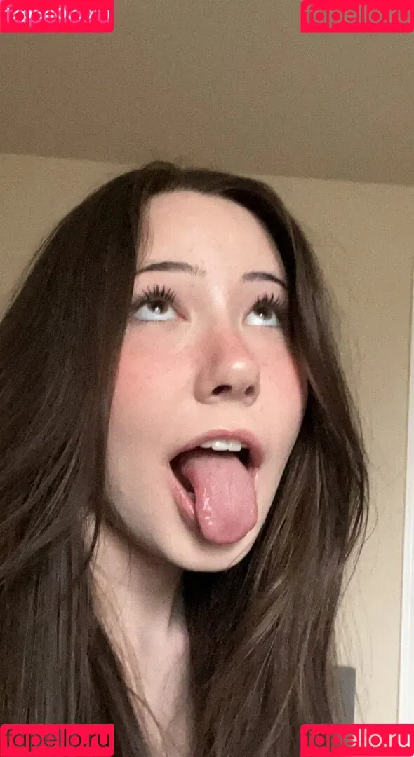 AliciaJade Onlyfans Photo Gallery 