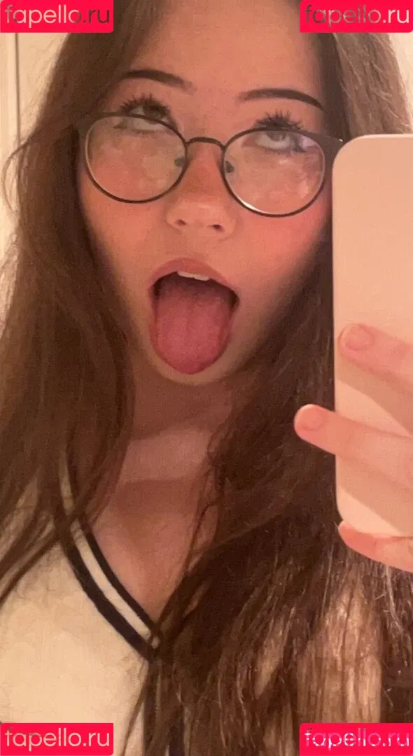 AliciaJade Onlyfans Photo Gallery 