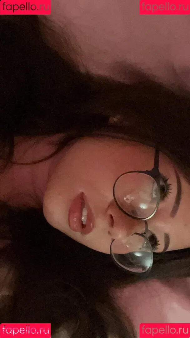 AliciaJade Onlyfans Photo Gallery 