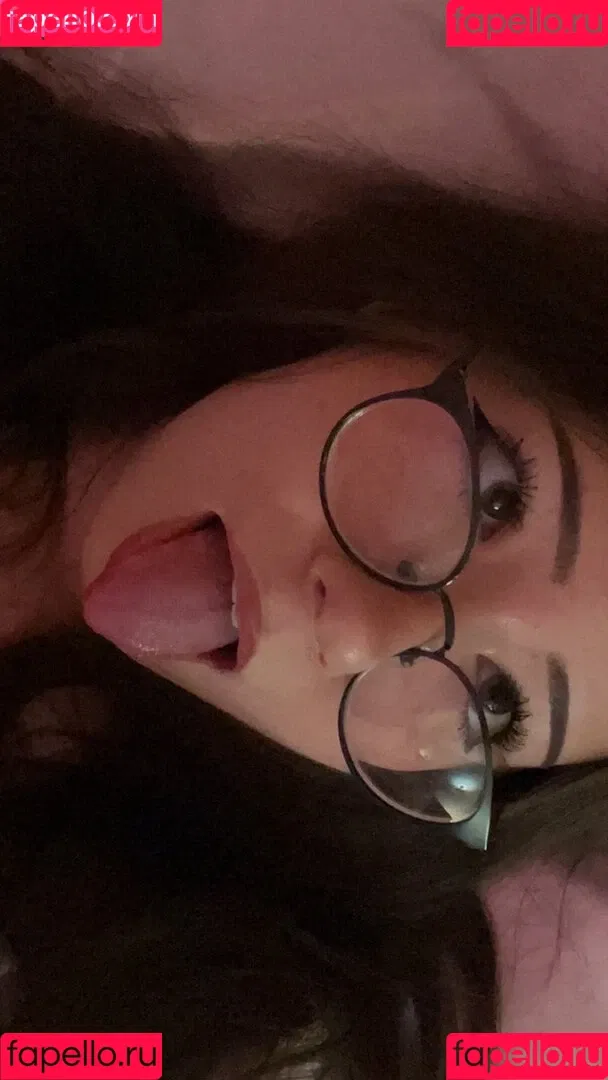 AliciaJade Onlyfans Photo Gallery 