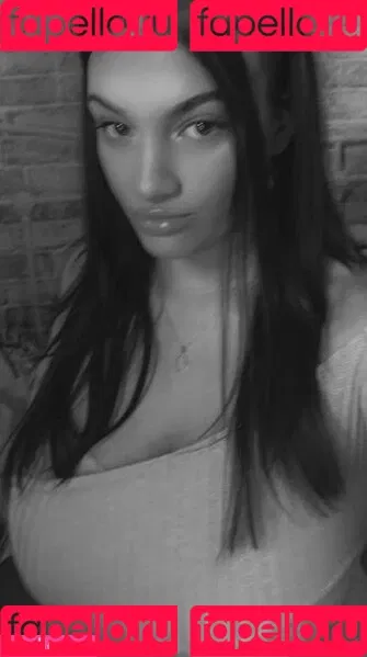 Chloe-Ann Whitham Onlyfans Photo Gallery 