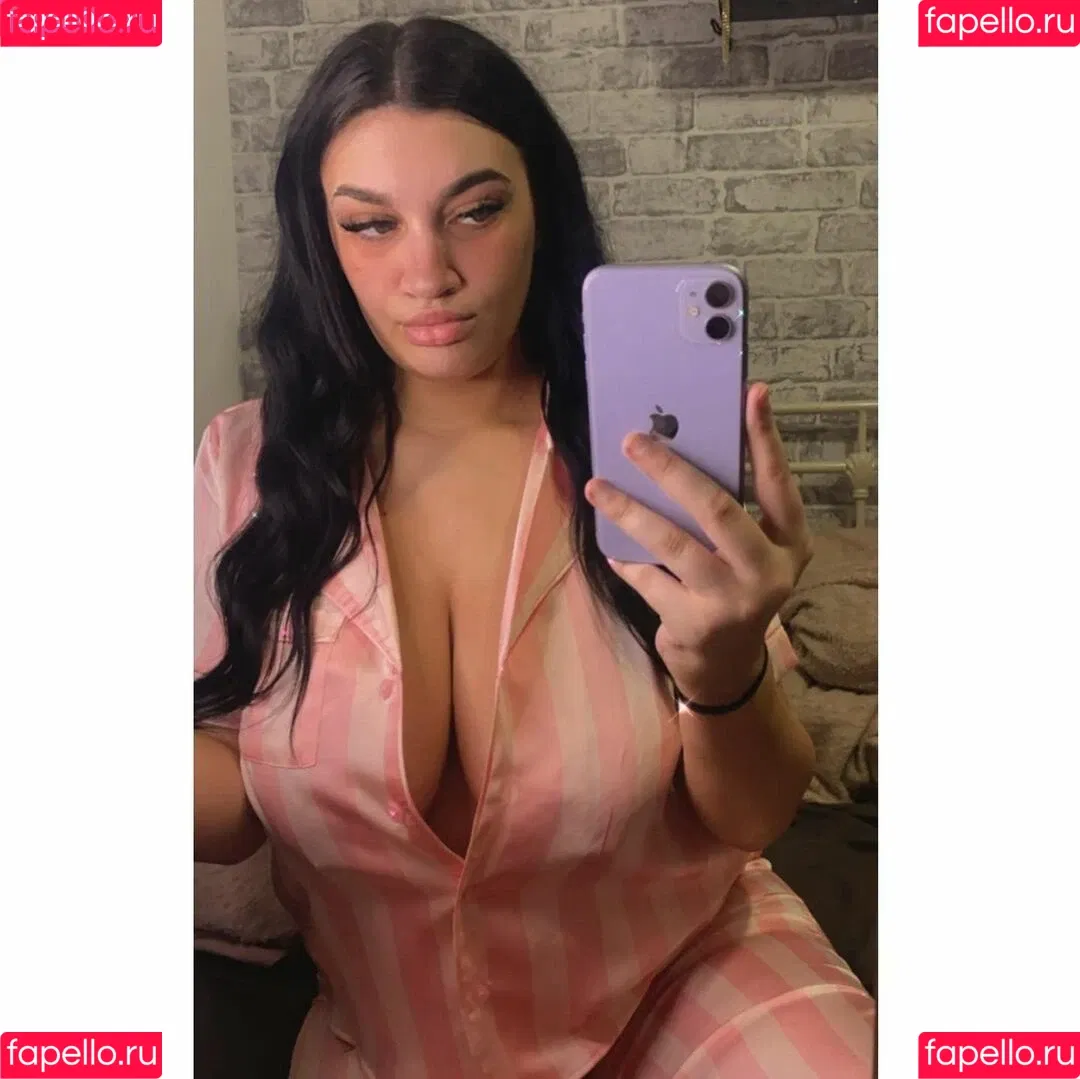 Chloe-Ann Whitham Onlyfans Photo Gallery 