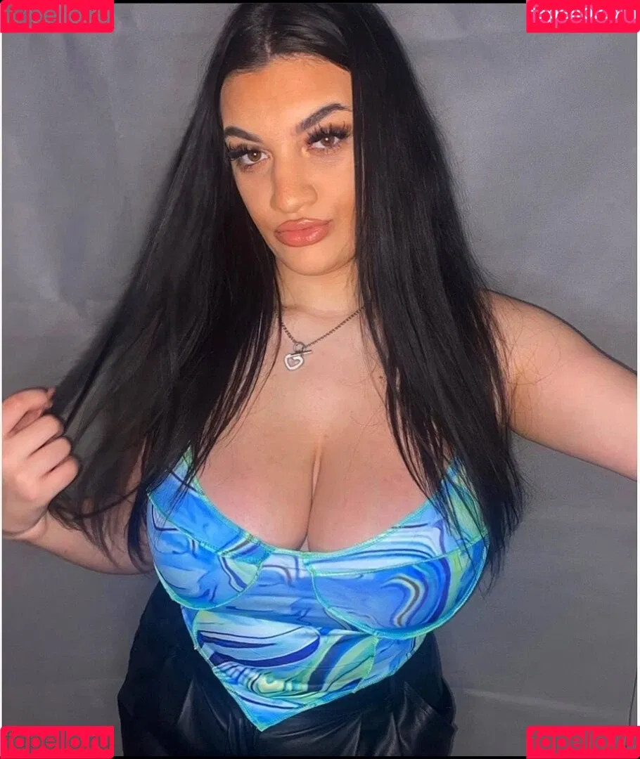 Chloe-Ann Whitham Onlyfans Photo Gallery 