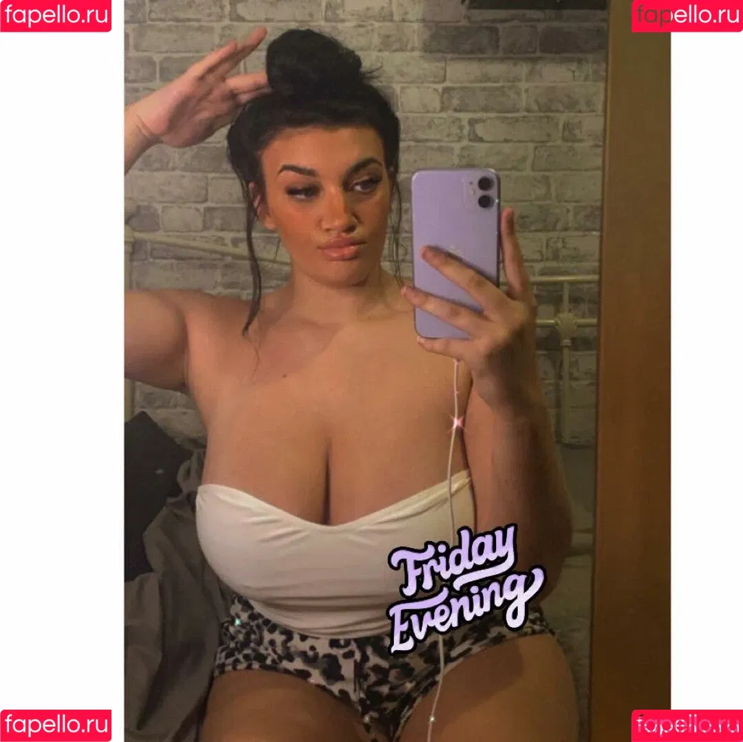 Chloe-Ann Whitham Onlyfans Photo Gallery 