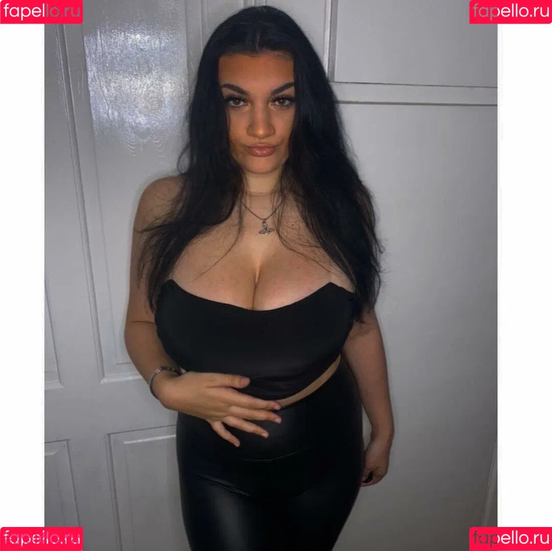 Chloe-Ann Whitham Onlyfans Photo Gallery 
