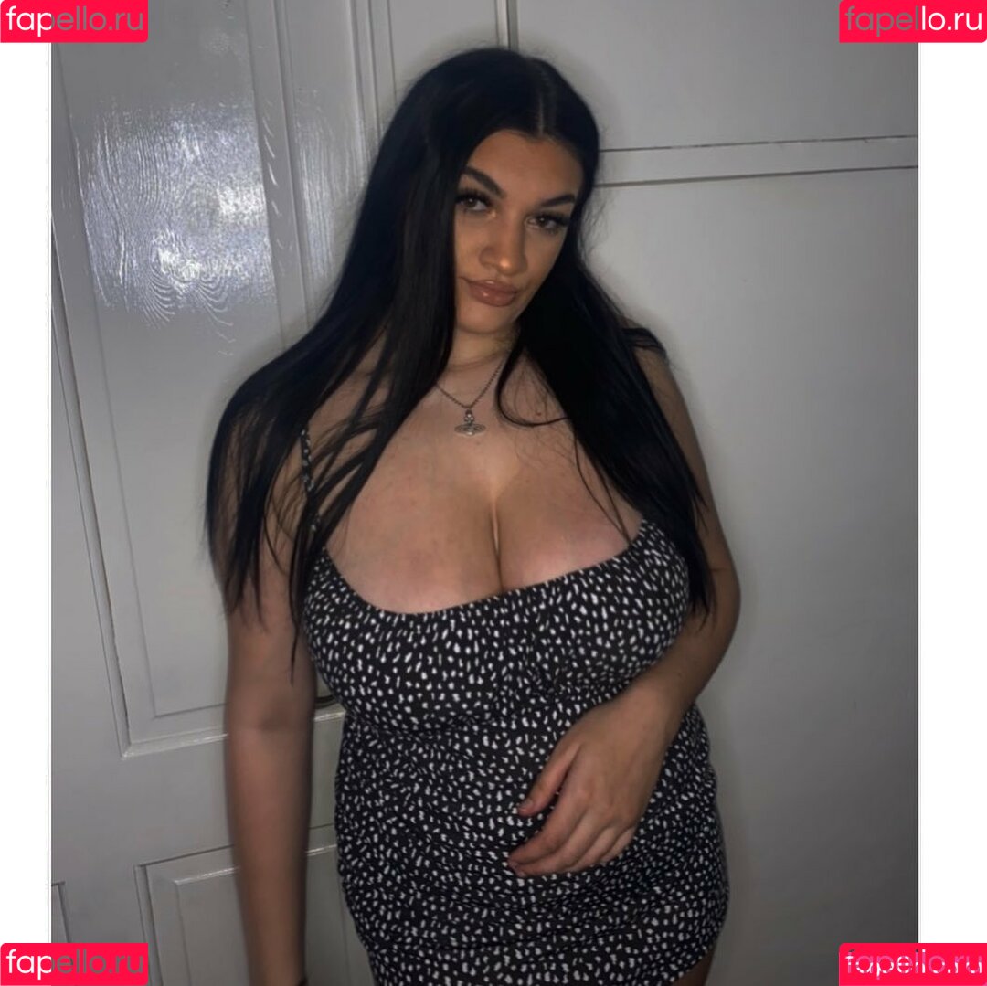 Chloe-Ann Whitham Nude Onlyfans Photo 37