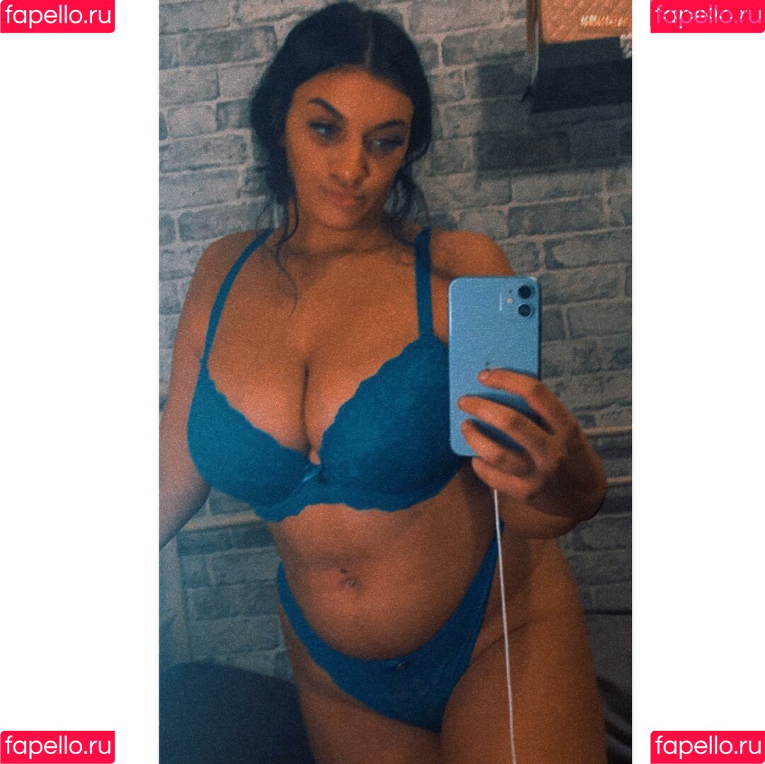 Chloe-Ann Whitham Nude Onlyfans Photo 12