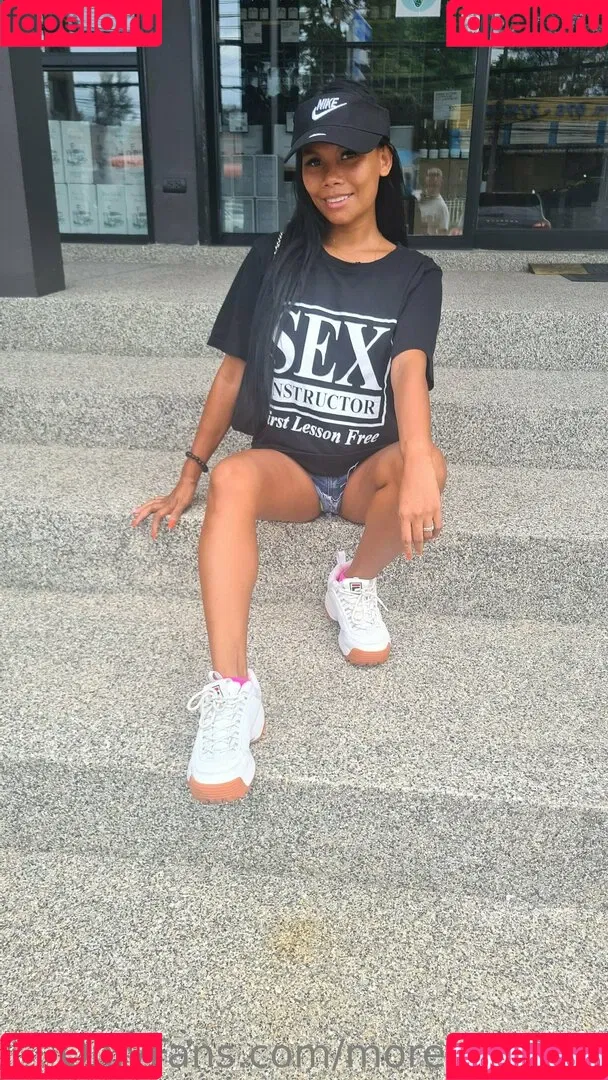 morenamitch Onlyfans Photo Gallery 