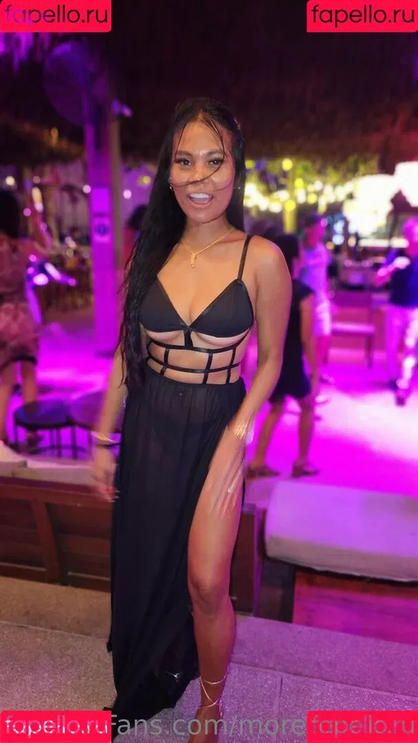 morenamitch Onlyfans Photo Gallery 