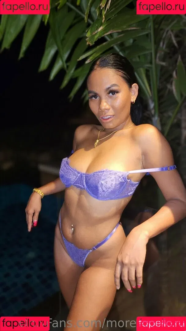 morenamitch Onlyfans Photo Gallery 