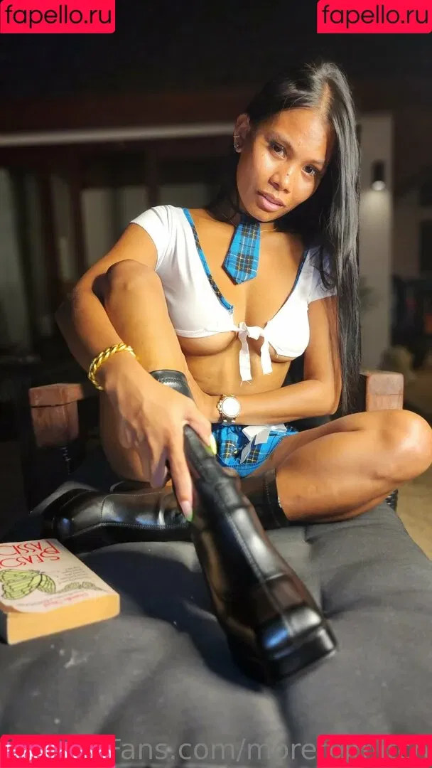 morenamitch Onlyfans Photo Gallery 