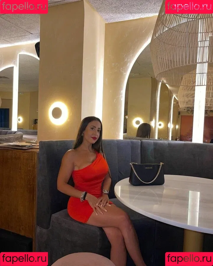 Sara Izquierdo Onlyfans Photo Gallery 