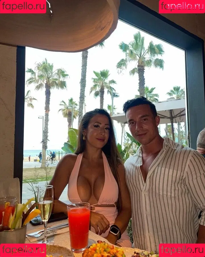 Sara Izquierdo Onlyfans Photo Gallery 