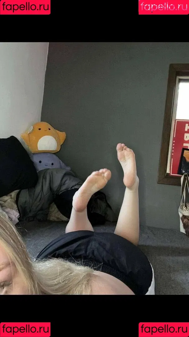 Anya Truax Onlyfans Photo Gallery 