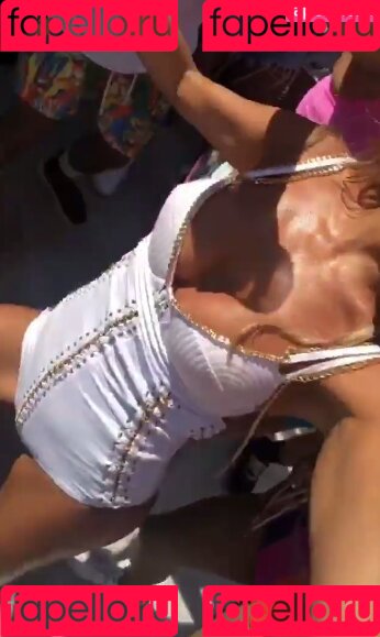 Luisa Mell Nude Onlyfans Photo 41