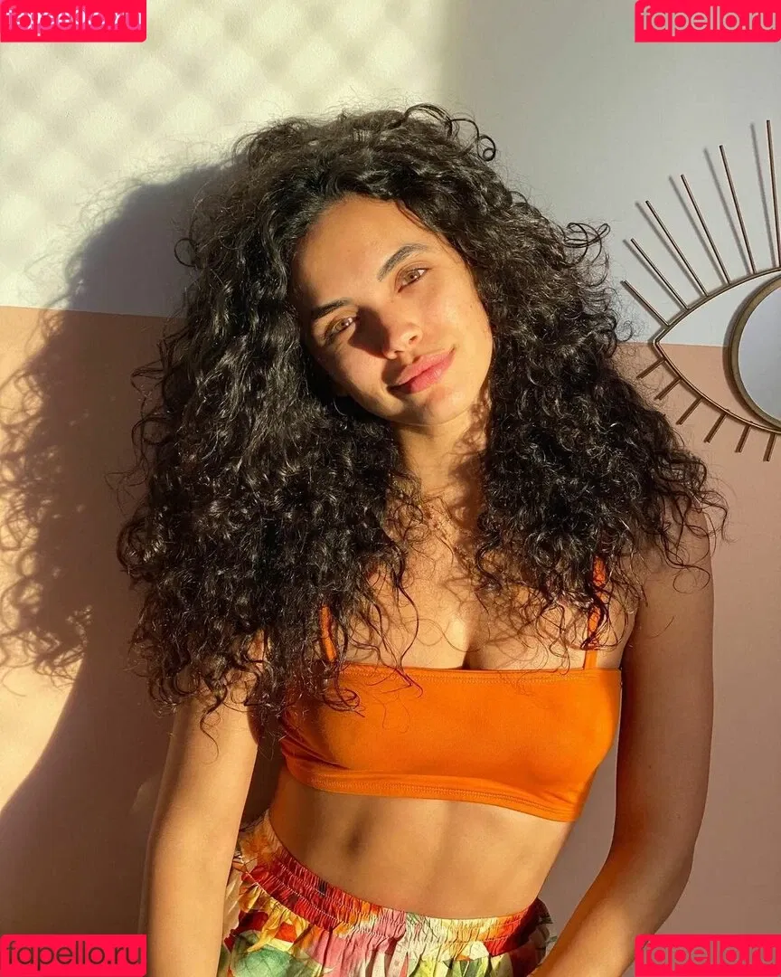Giovana Cordeiro Onlyfans Photo Gallery 
