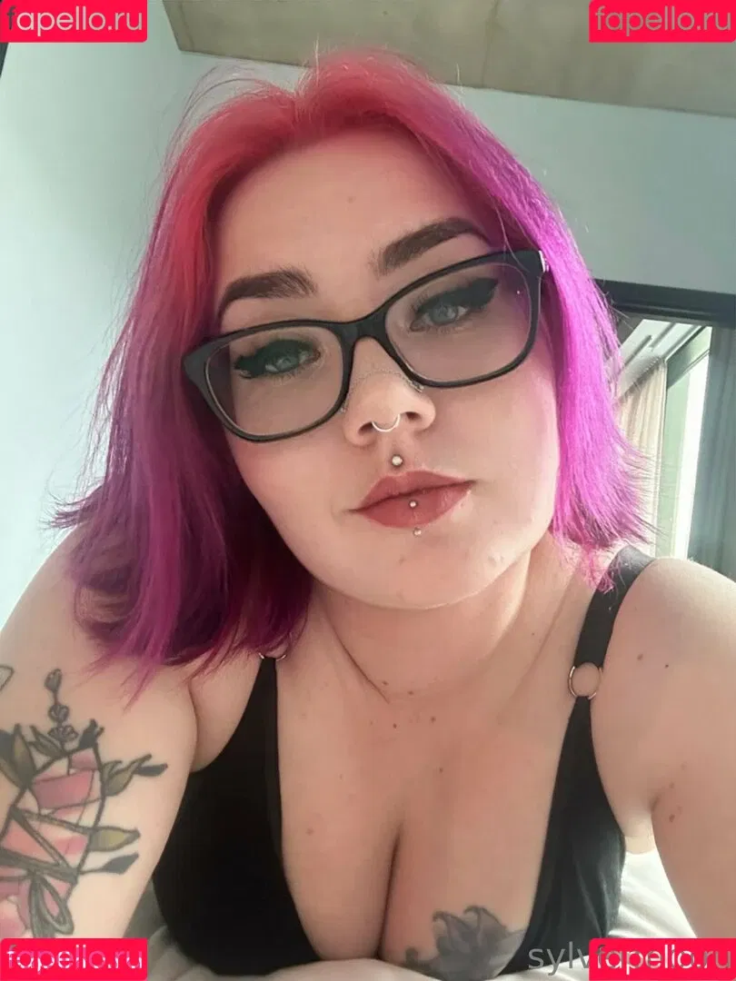 sylvermoon Onlyfans Photo Gallery 