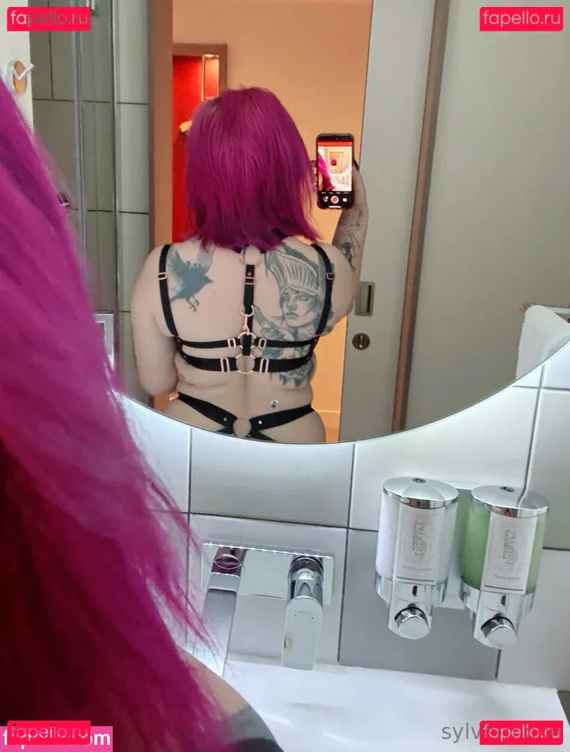 sylvermoon Onlyfans Photo Gallery 