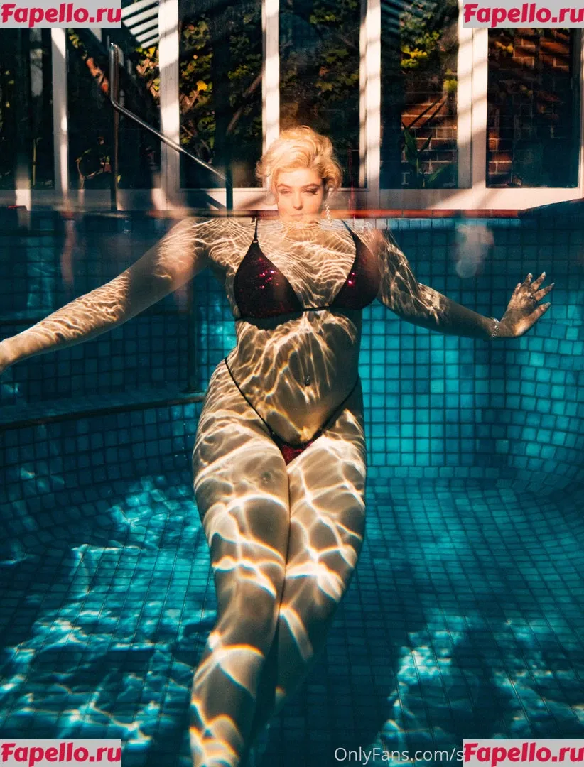Stefania Ferrario Onlyfans Photo Gallery 