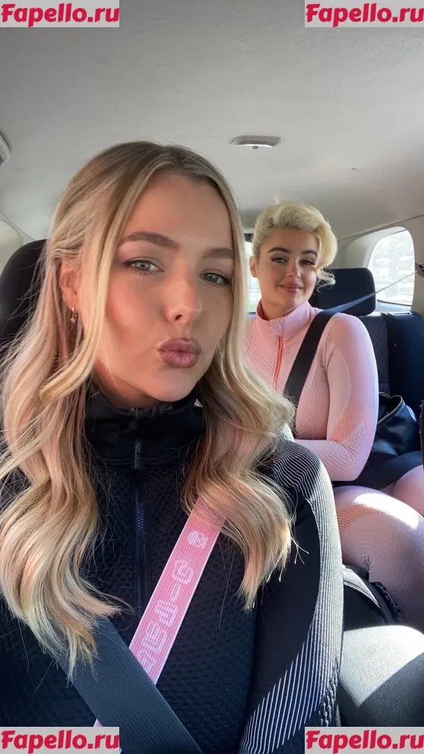 Stefania Ferrario Onlyfans Photo Gallery 