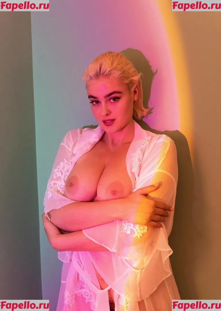 Stefania Ferrario Onlyfans Photo Gallery 