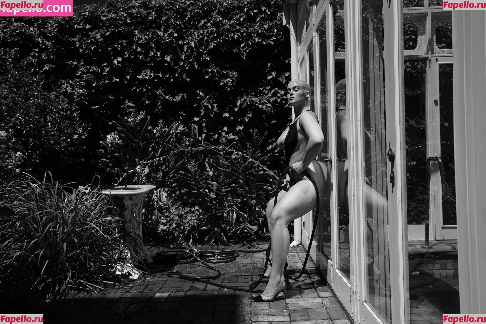 Stefania Ferrario Onlyfans Photo Gallery 