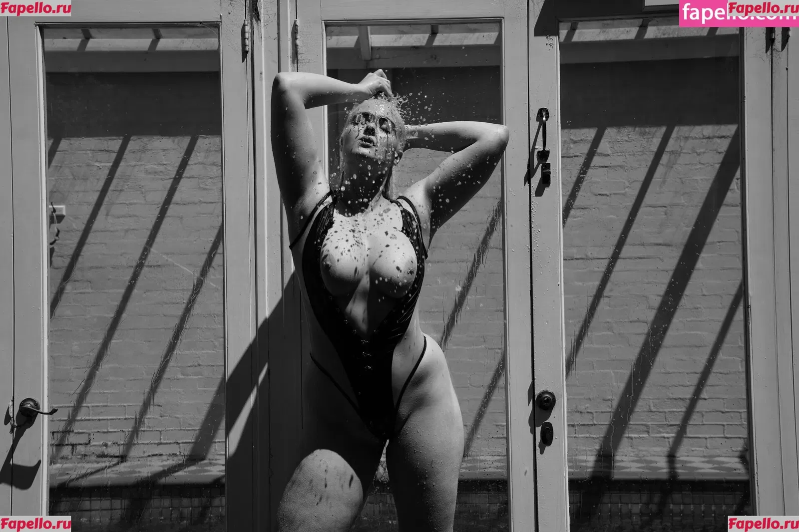 Stefania Ferrario Onlyfans Photo Gallery 