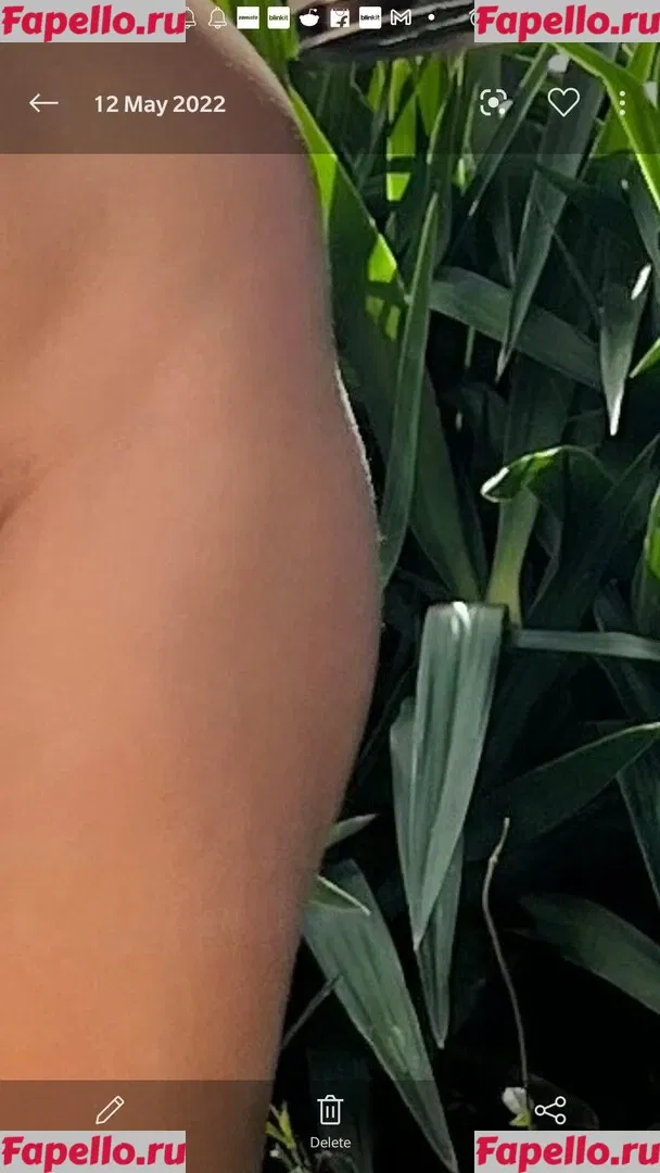 Stefania Ferrario Onlyfans Photo Gallery 