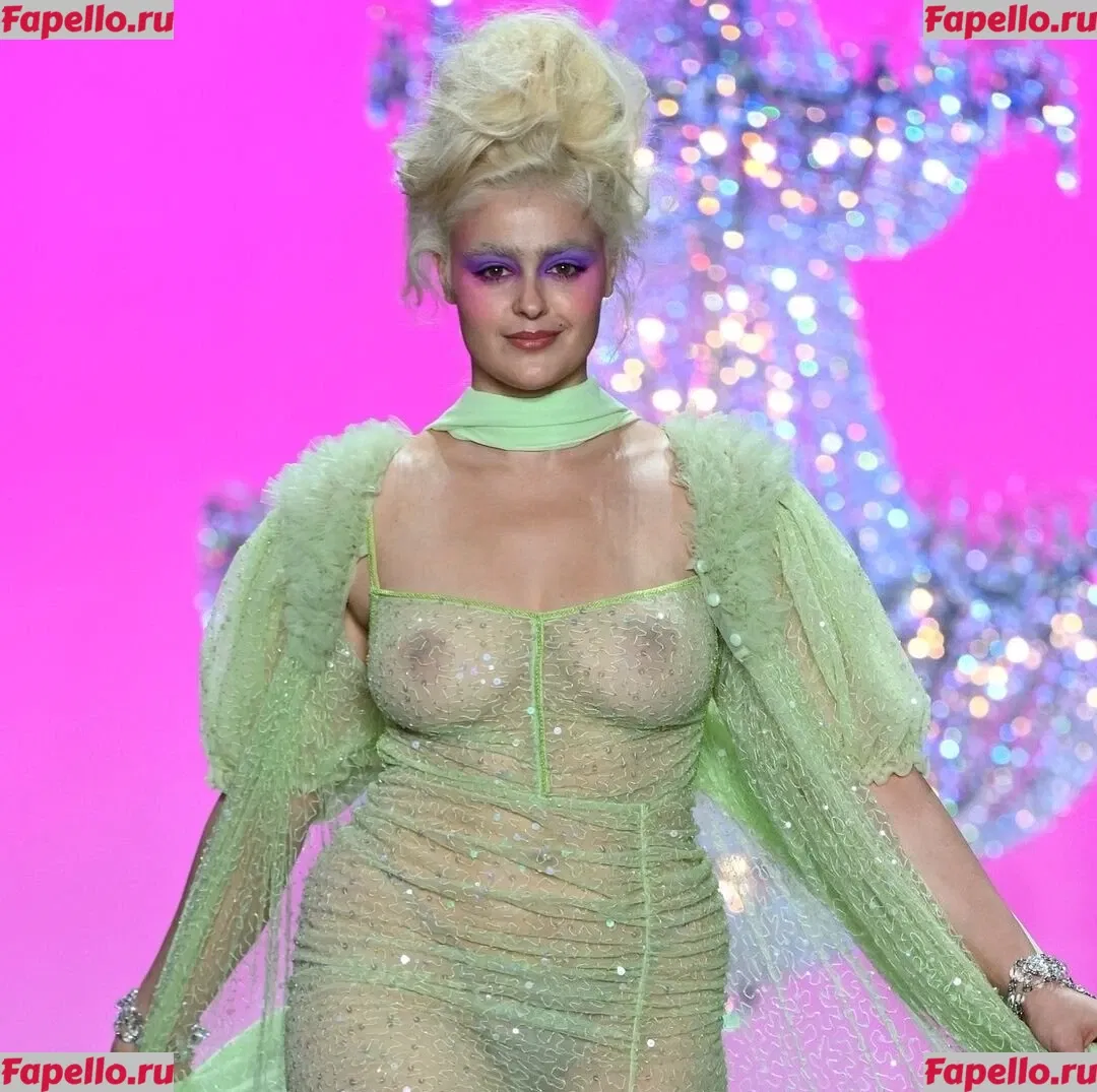 Stefania Ferrario Onlyfans Photo Gallery 