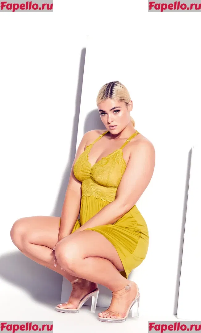 Stefania Ferrario Onlyfans Photo Gallery 
