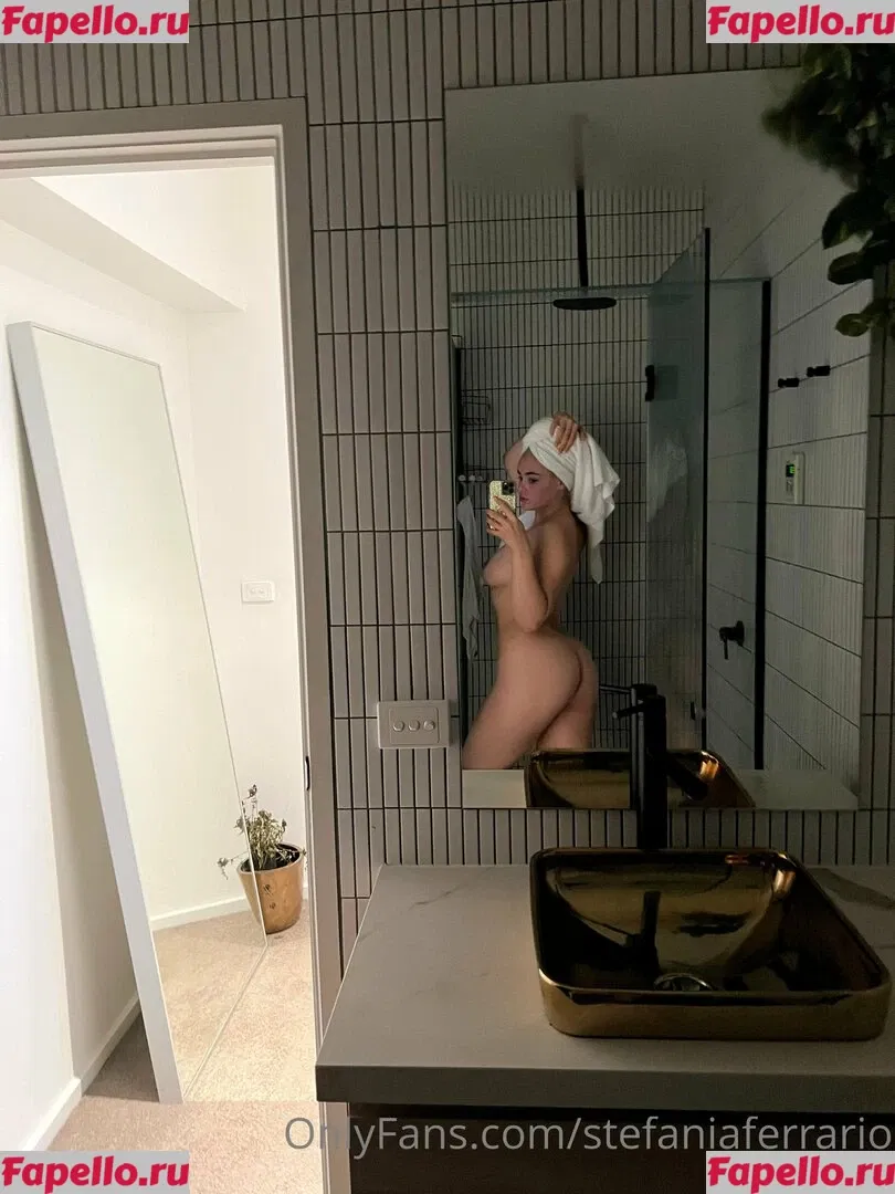 Stefania Ferrario Onlyfans Photo Gallery 