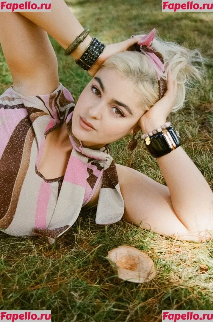Stefania Ferrario Onlyfans Photo Gallery 