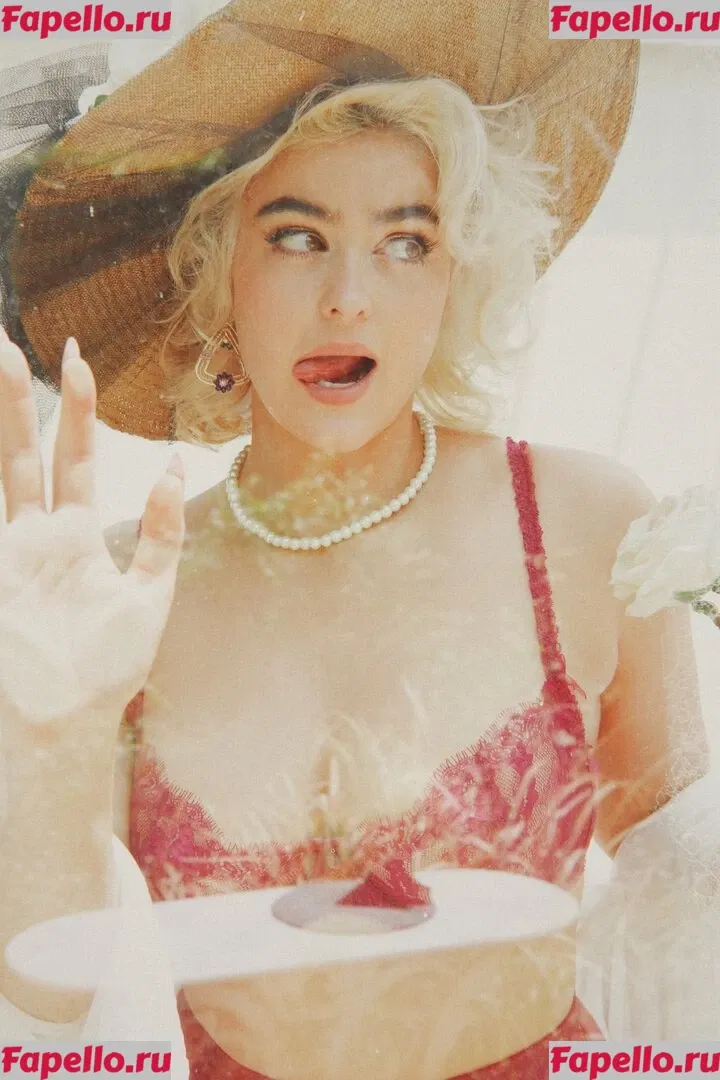 Stefania Ferrario Onlyfans Photo Gallery 