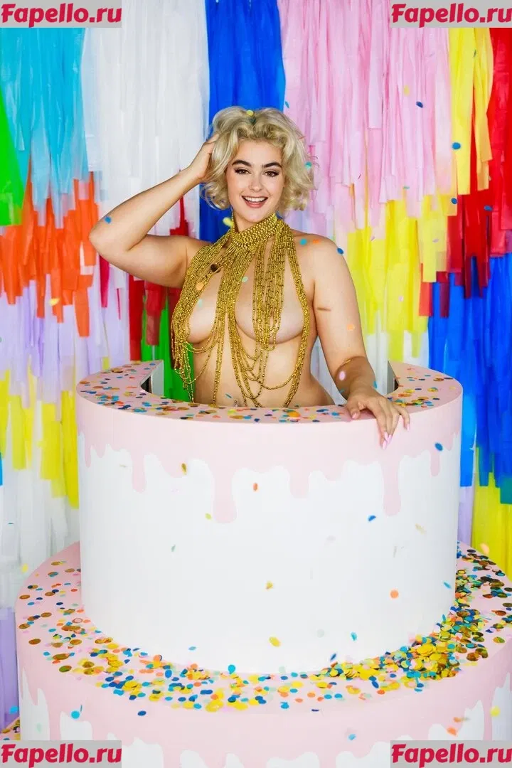Stefania Ferrario Onlyfans Photo Gallery 