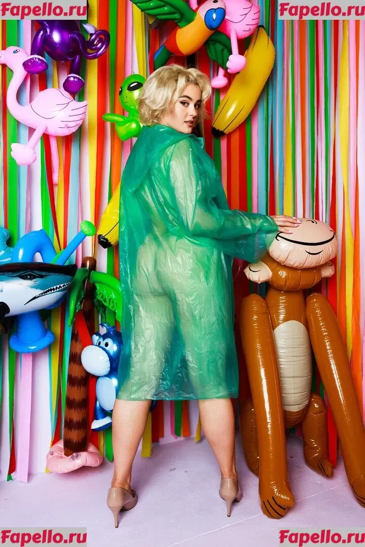 Stefania Ferrario Onlyfans Photo Gallery 
