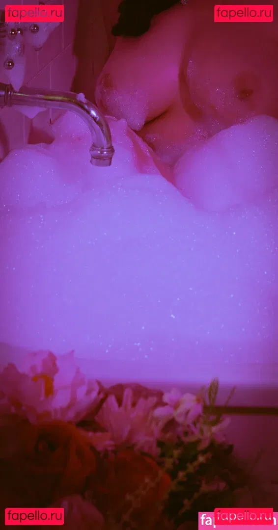 Stefania Ferrario Onlyfans Photo Gallery 