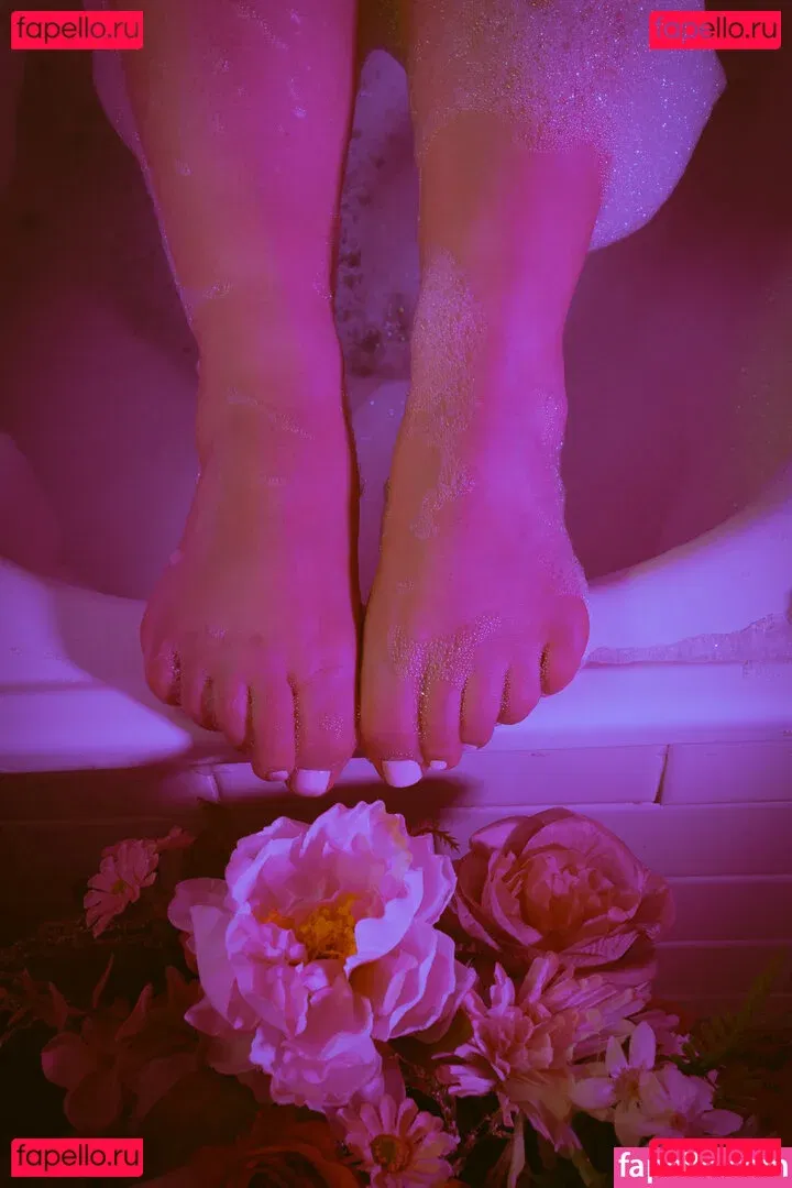 Stefania Ferrario Onlyfans Photo Gallery 