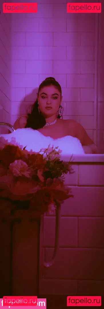 Stefania Ferrario Onlyfans Photo Gallery 