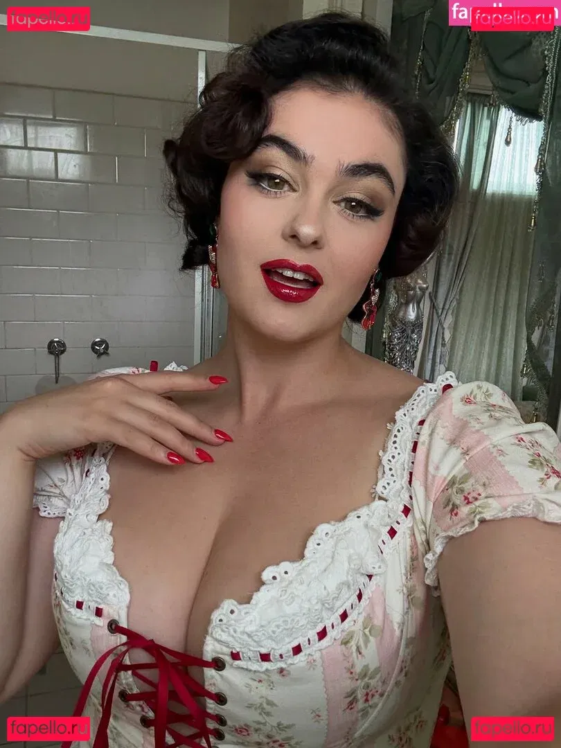 Stefania Ferrario Onlyfans Photo Gallery 