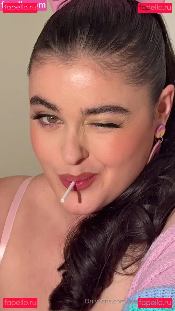 Stefania Ferrario Onlyfans Photo Gallery 