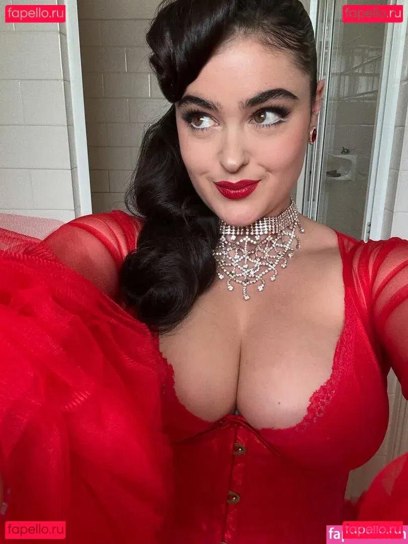 Stefania Ferrario Onlyfans Photo Gallery 