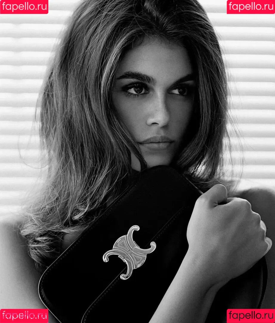 Kaia Gerber Onlyfans Photo Gallery 