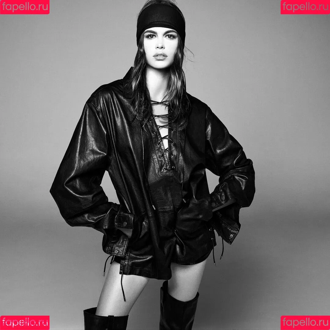 Kaia Gerber Onlyfans Photo Gallery 